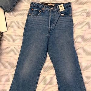 Levi’s rib cage crop boot cut jeans